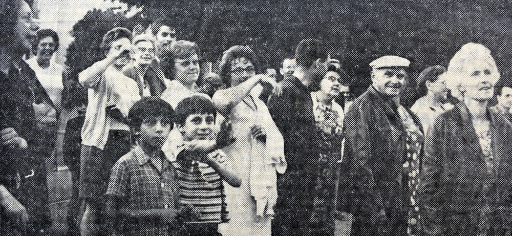 Camp de la Drôme de 1970, les parents au départ de Pompey