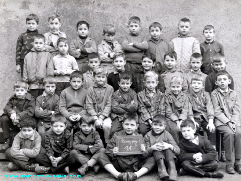 Classe de CE1 garçons de l'école du centre de Pompey en 19623-1964 (Photographie n°130 ; dépôt de Pascal PICQOT)