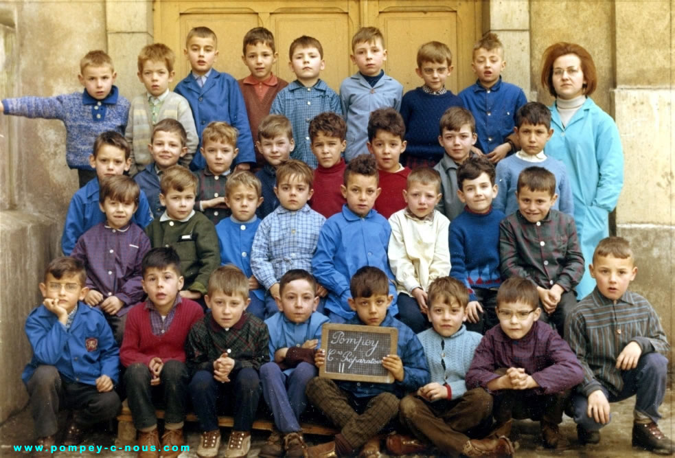 Classe n°2 de CP école du centre de Pompey en 1965-1966 (Photographie n°116 ; dépôt de Jean-Marc et Jean-Luc GOURET)