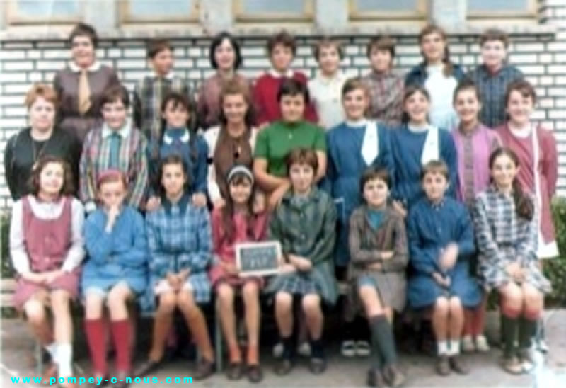 Classe de FE 2ème année à l'école du centre de Pompey en 1968 (Photographie n°288)