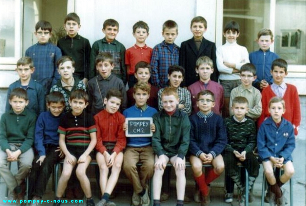 Classe de CM2 garçons de l'école du centre de Pompey en 1969-1970 (Photographie n°106 ; dépôt de Jean-Luc DUBOIS)