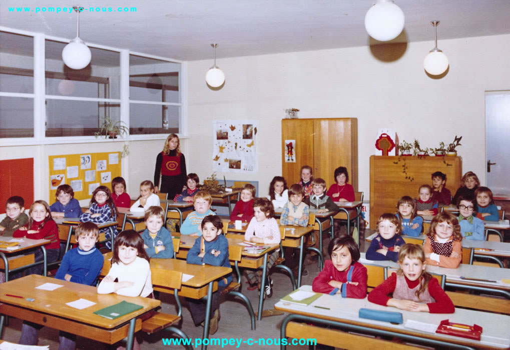 1976 école Jeuyeté de Pompey, classe de CE1