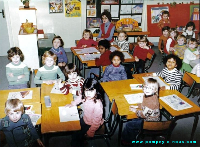 Ecole Jeuyeté, classe de maternelle en 1977 (Photographie n° 240)