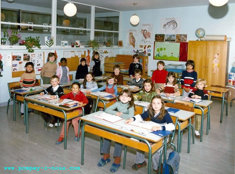 Ecole Jeuyeté, classe de CE1 en 1981 (Photographie n° 222)