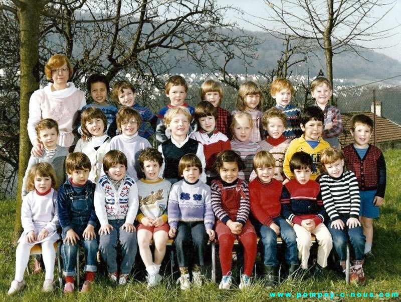 Ecole des Vannes (Jean Moulin), classe de maternelle en 1982 (Photographie n° 345)