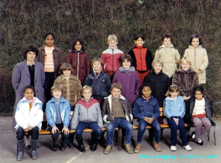 Ecole Jeuyeté, classe de CE2 en 1983 (Photographie n° 226)