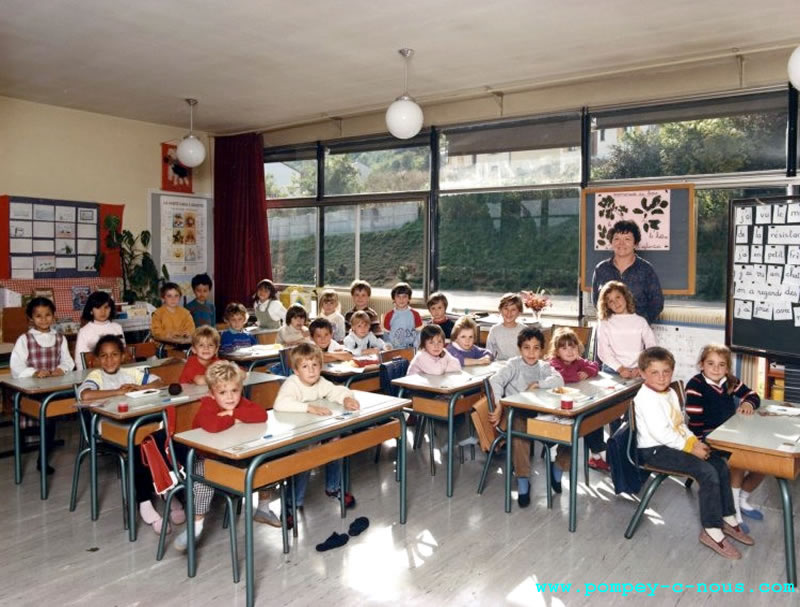 Ecole Jeuyeté, classe de CP en 1987 (Photographie n° 211)