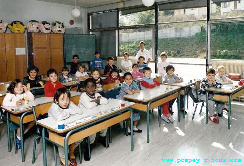 Ecole Jeuyeté, classe de CE1 en 1988 (Photographie n° 252)