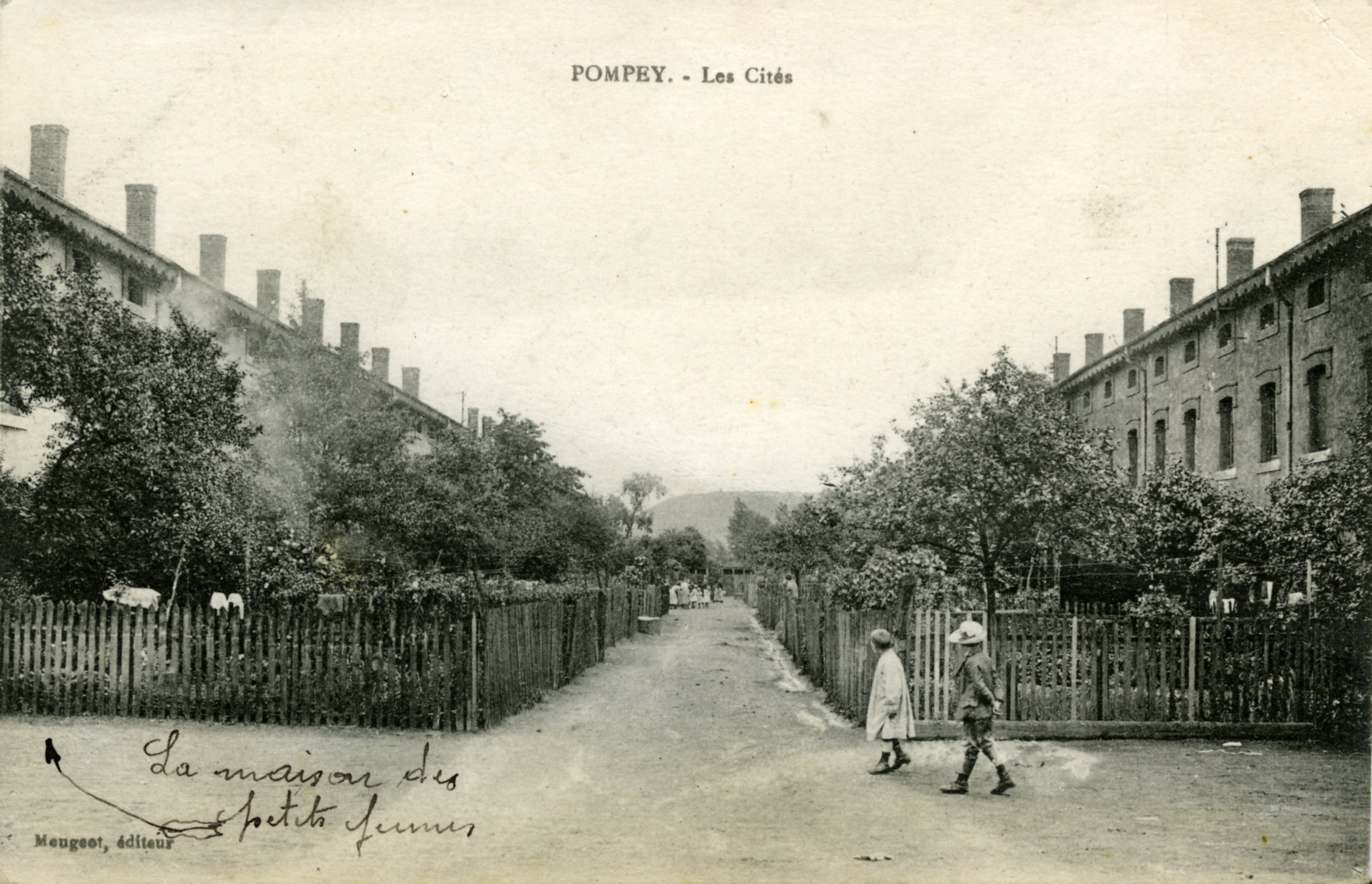 Une des allées des Cités Saint-Euchaire de Pompey, image originale