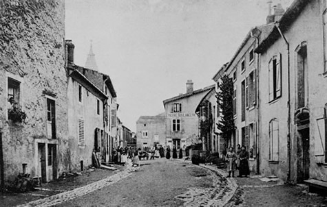 Grande Rue vers 1900 (photographie noir et blanc: Masson)