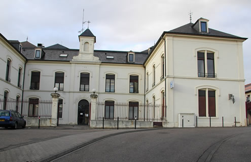 Hôpital de Lasalle en 2009 (photographie couleur: Jean-Luc Gouret)