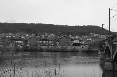 Les cités Saint-Euchaire en 2009 (photographie noir et blanc : Jean-Luc Gouret)