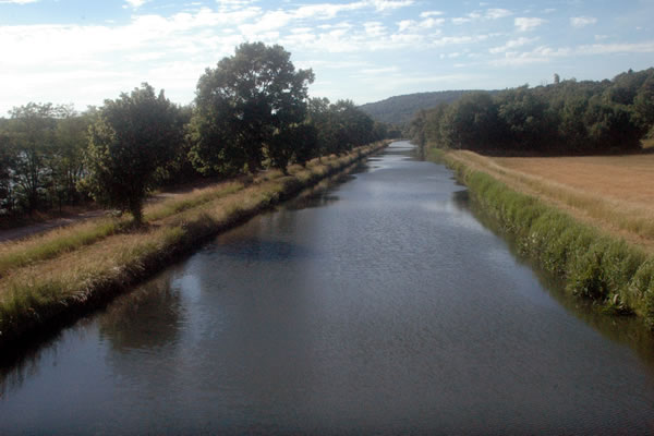 canal de l'Est passant à proximité de Richarménil.